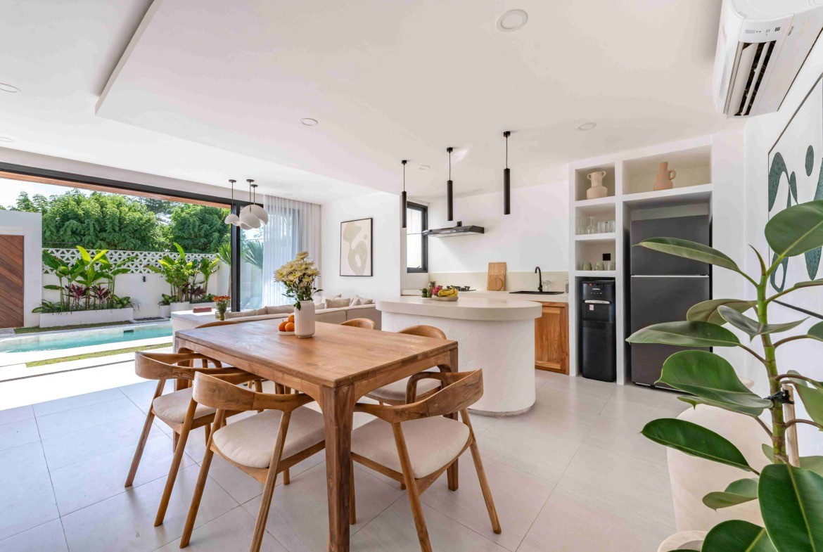 WhatsApp Image 2025-10-15 at 17.54.34 (3)